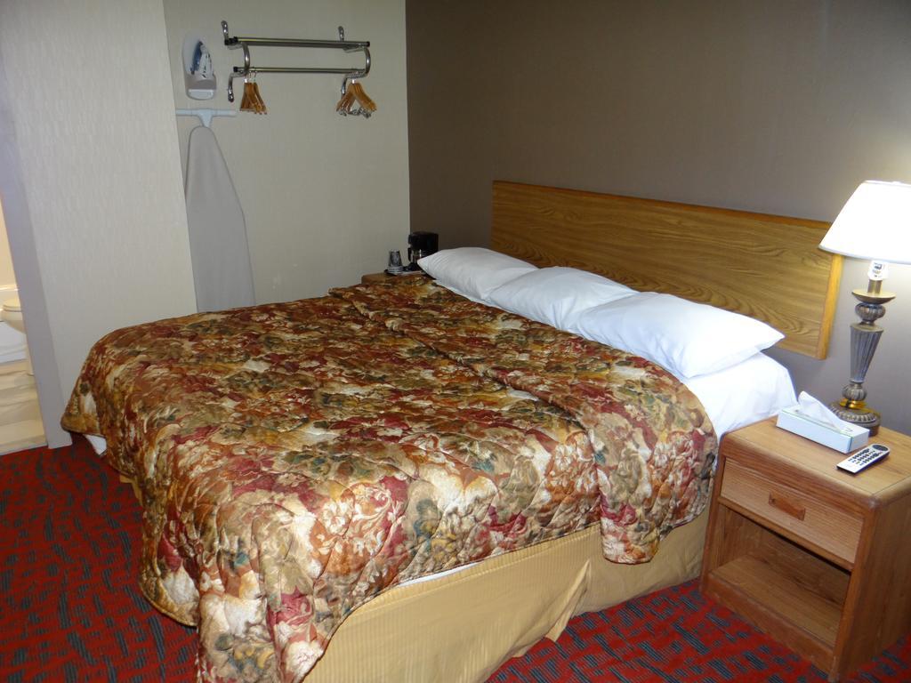 Edelweiss Ski Lodge เอลลิคอตต์วิลล์ ห้อง รูปภาพ